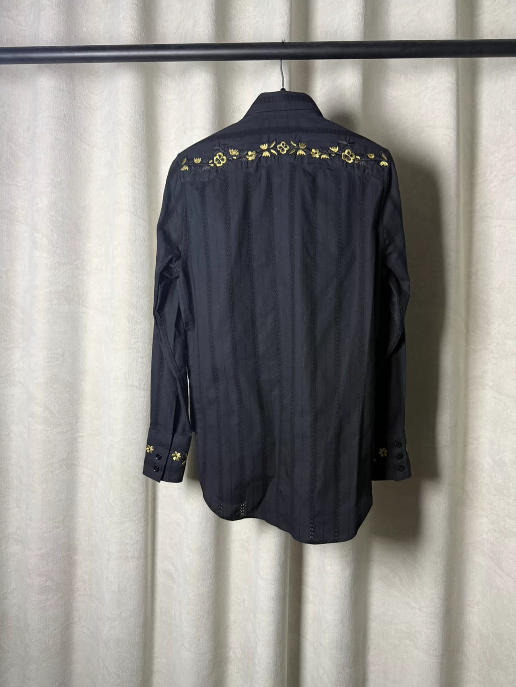Saint Laurent 18AW Black Floral Embroidered Shirt by Anthony Vaccarello