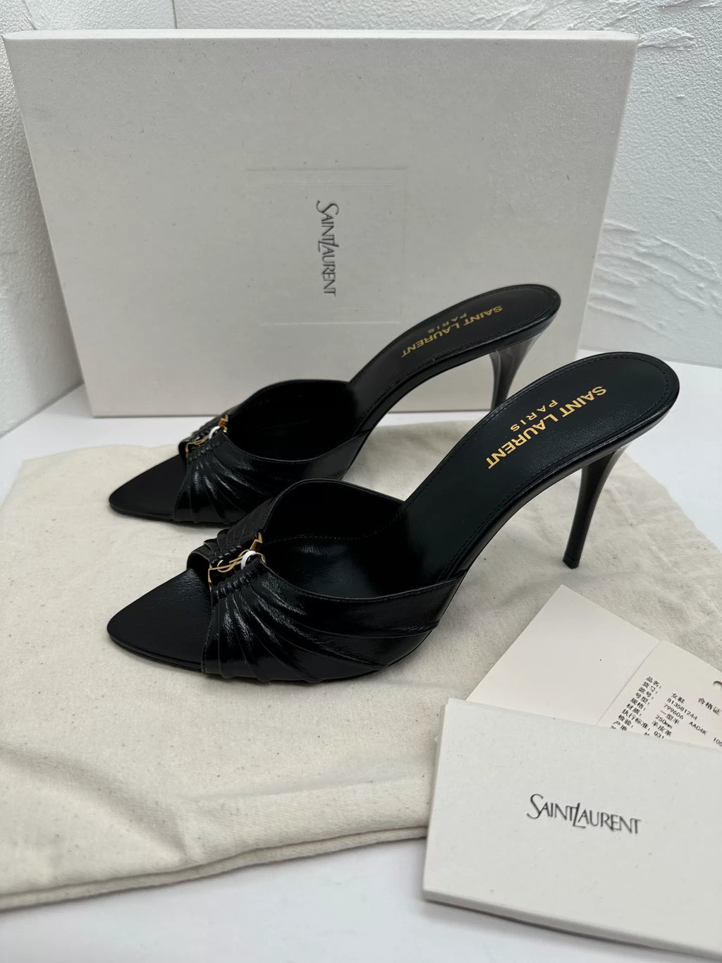 Saint Laurent 2026 Black Gold Logo Pointed-Toe Heels