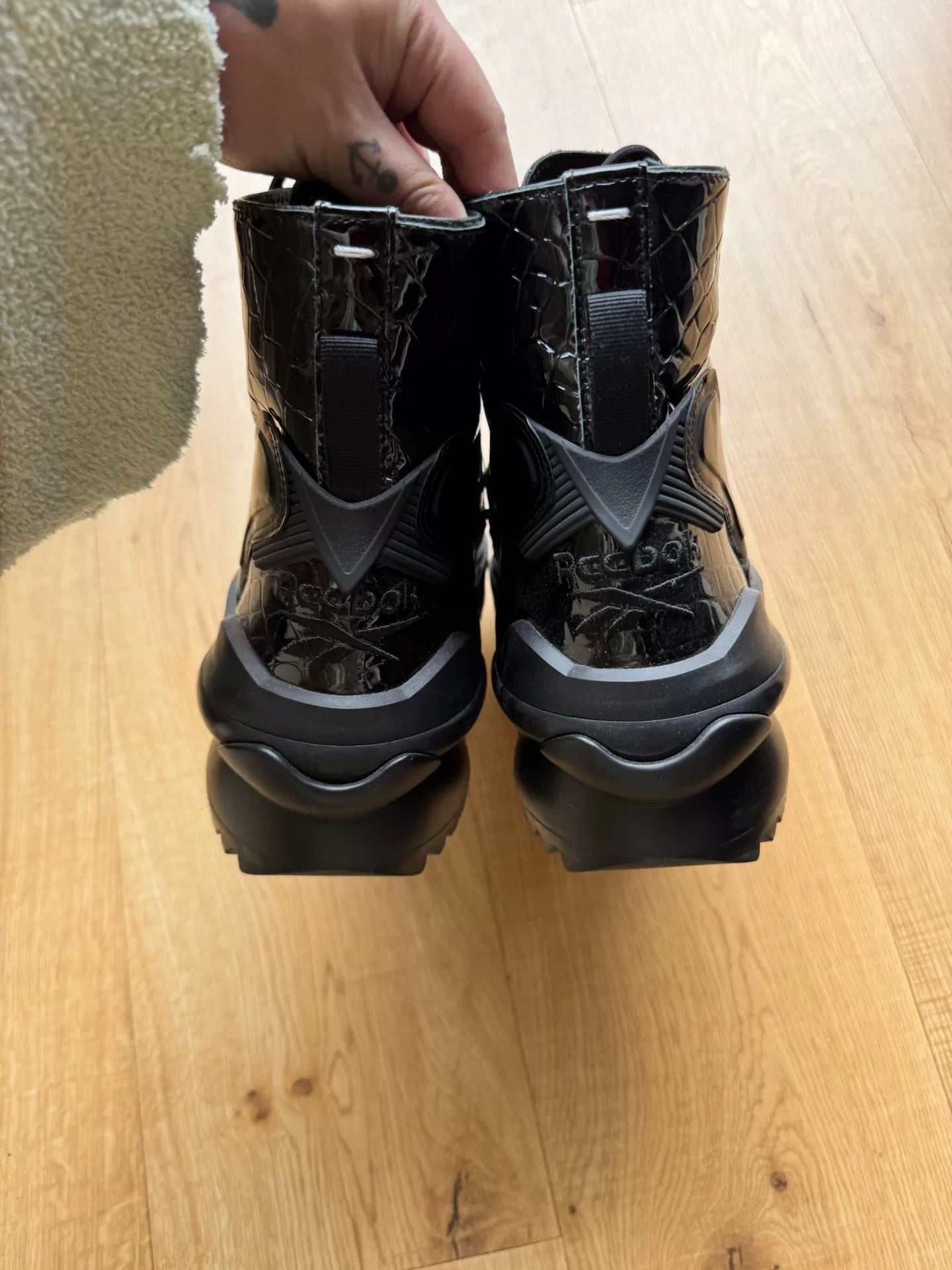 Maison Margiela X Reebok Tabi Instapump Boots