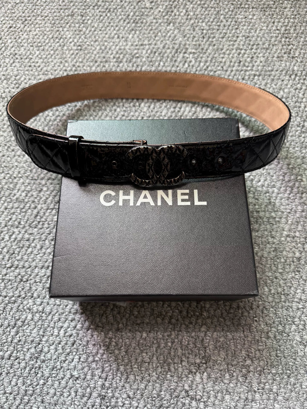 Chanel Black Patent Leather Quilted Belt