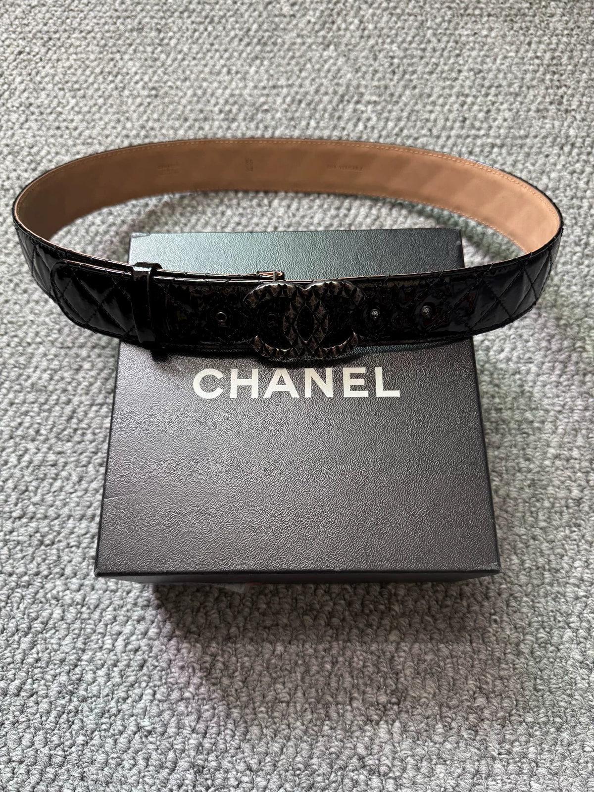 Chanel Black Patent Leather Quilted Belt