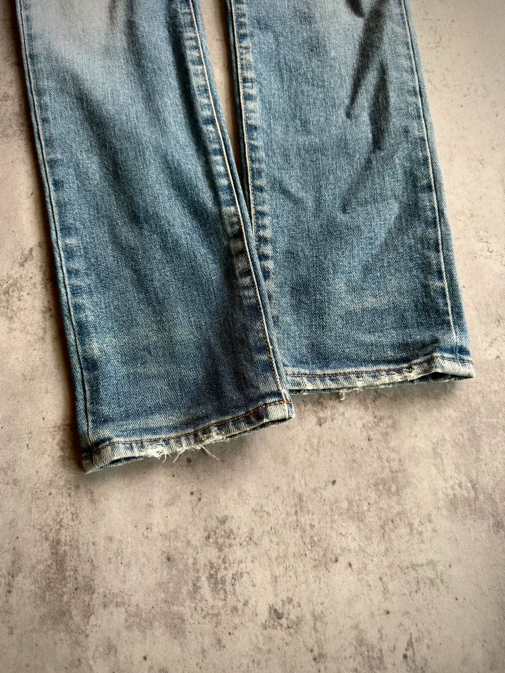 Saint Laurent 20SS D02 Blue Washed Distressed Jeans