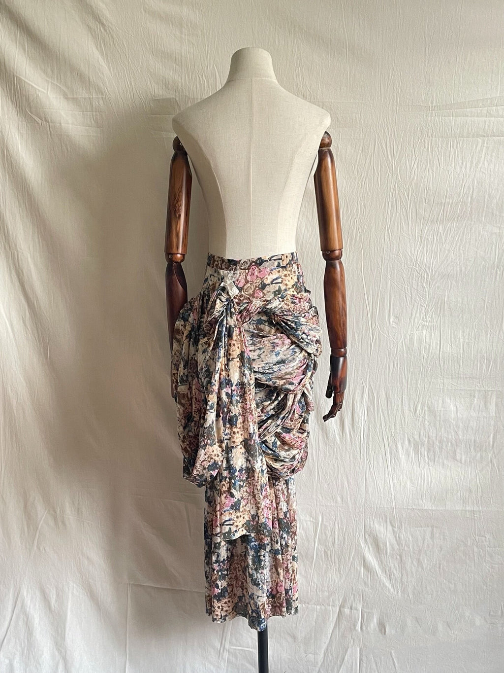 Issey Miyake Fall2003 ClassicalPleated Midi Skirt