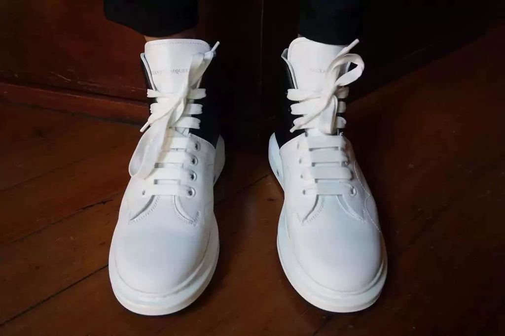 Alexander McQueen Black Heel Low-Top White Sneakers