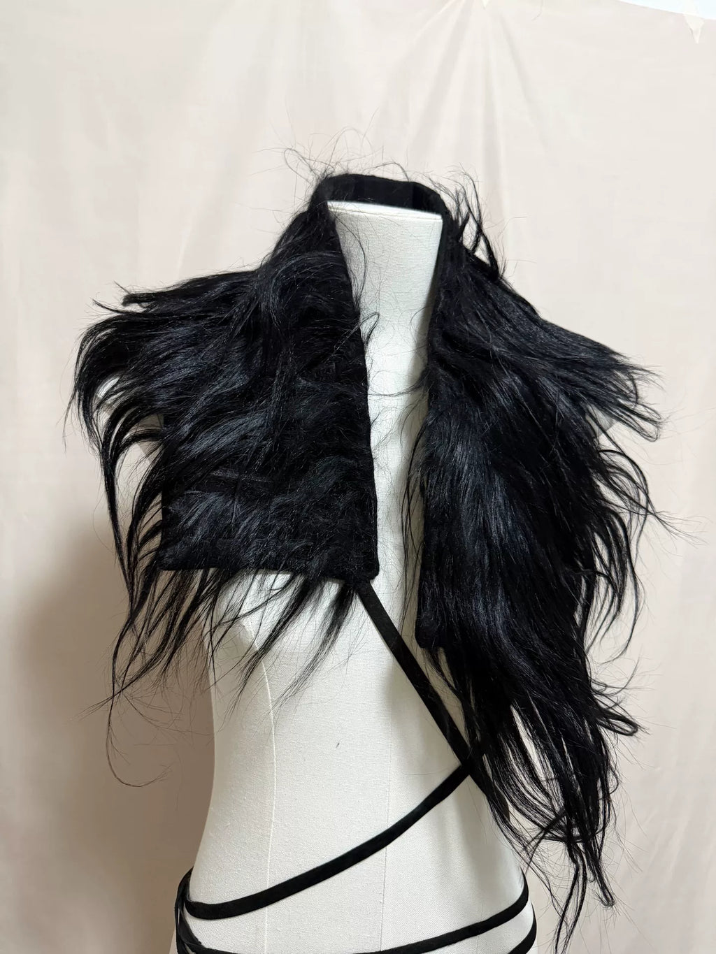 ann demeulemeester 2002aw fur shawl