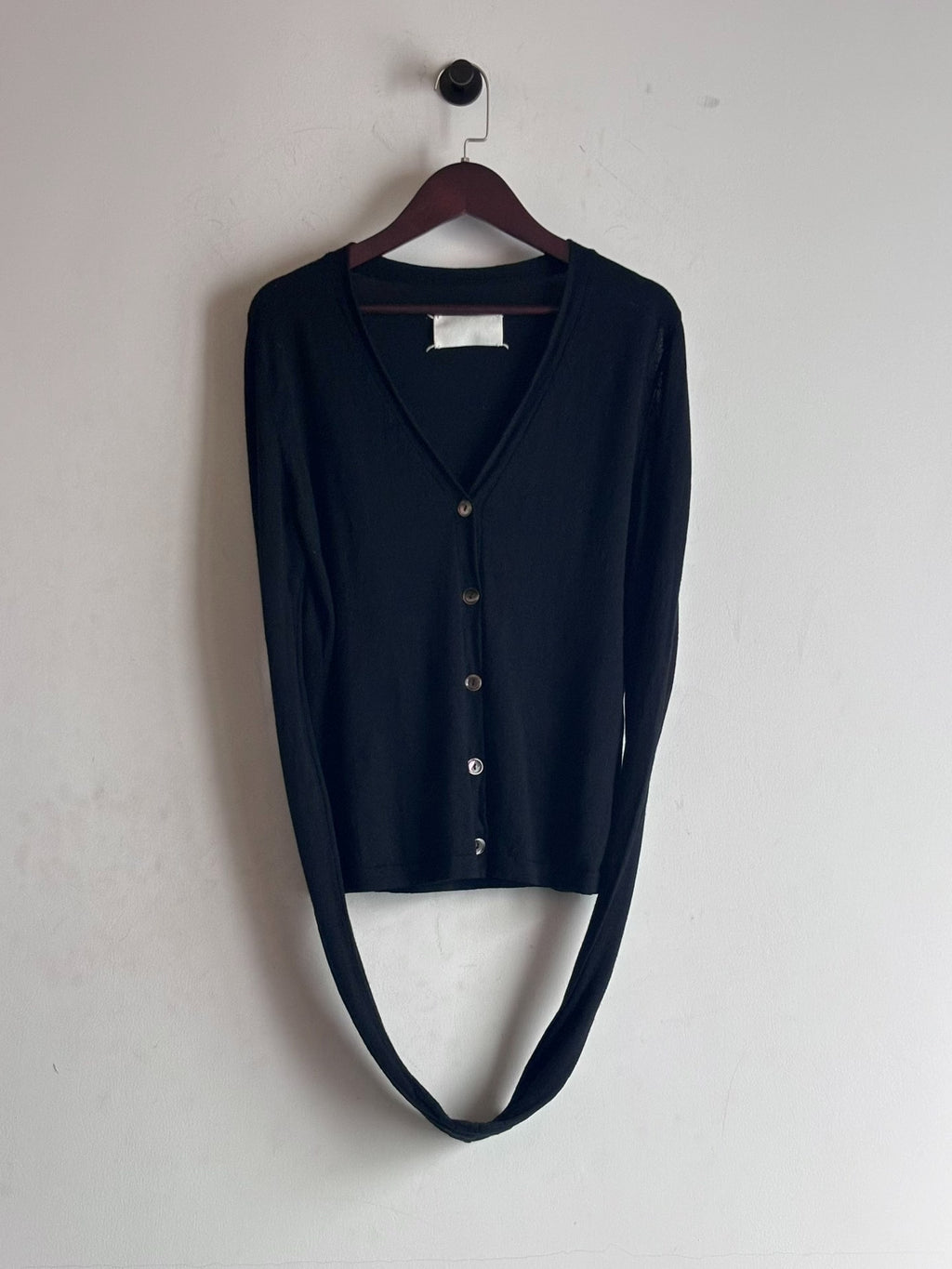 Maison Martin Margiela｜AW2005 Long-sleeved V-neck Knitwear