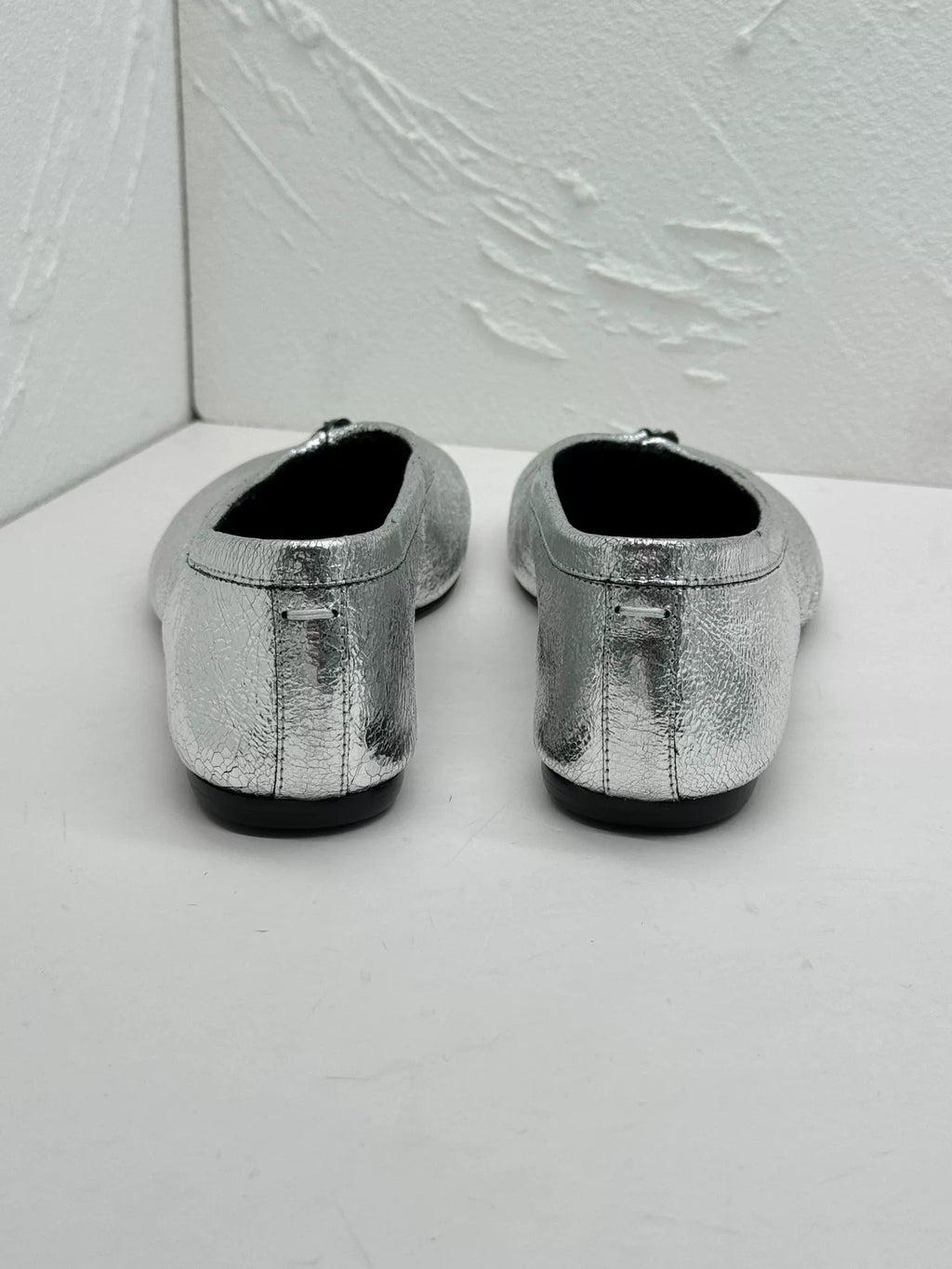 Maison Margiela Silver Cracked Calfskin Tabi Flats