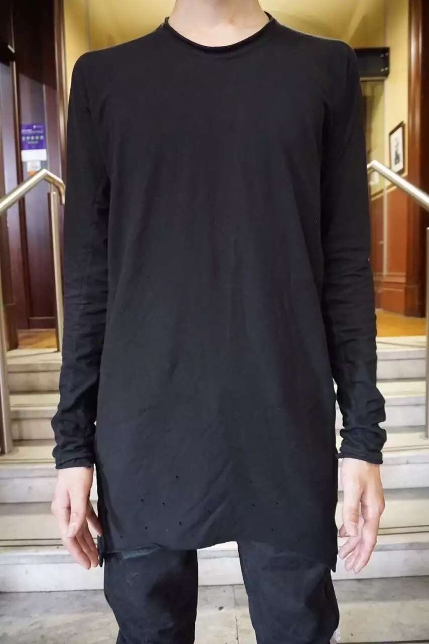 Layer-0 FW15 classic black 1/2 90 ripped long sleeve Top