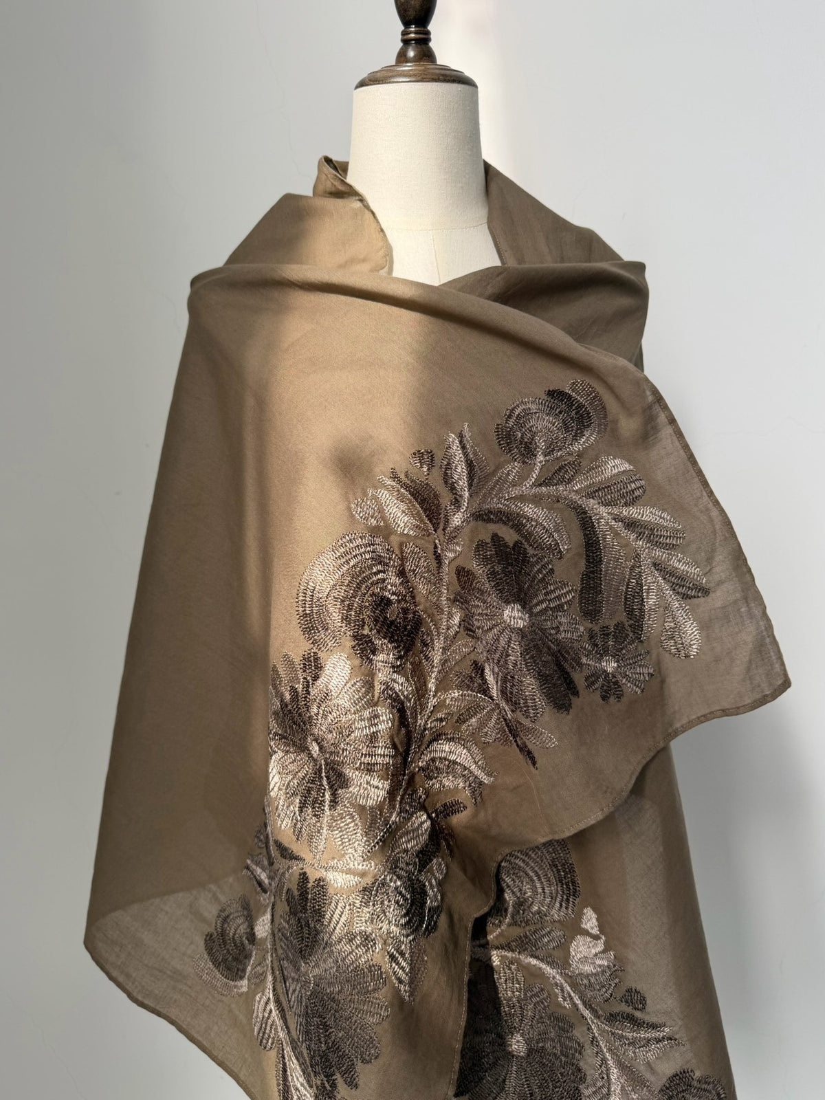 Comme Des Garcons Shawl