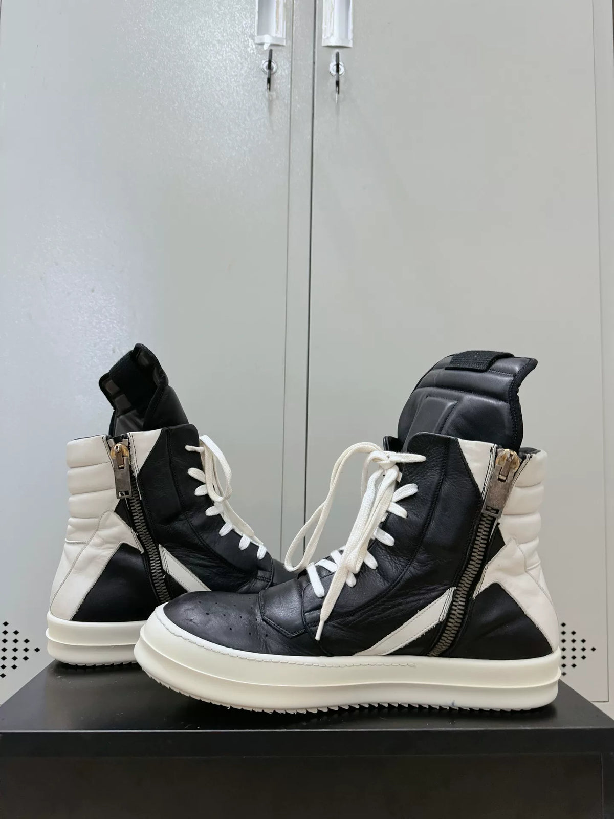 Rick Owens Geobasket high-top Sneakers | Black