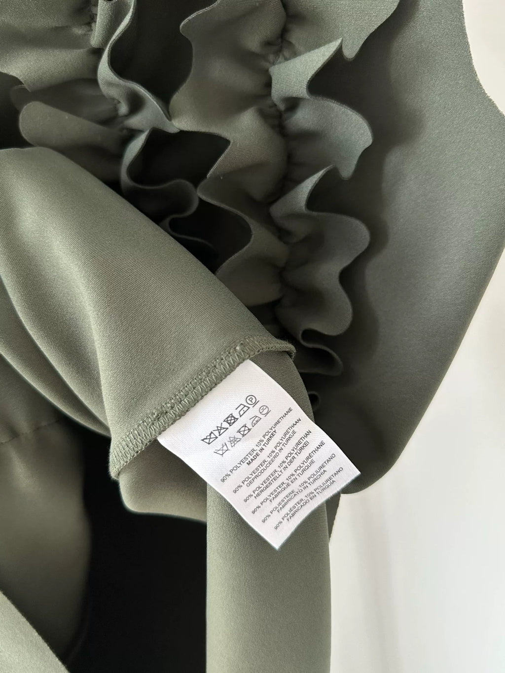 Dries van Noten 24SS three-dimensional pleated floral sleeveless vest