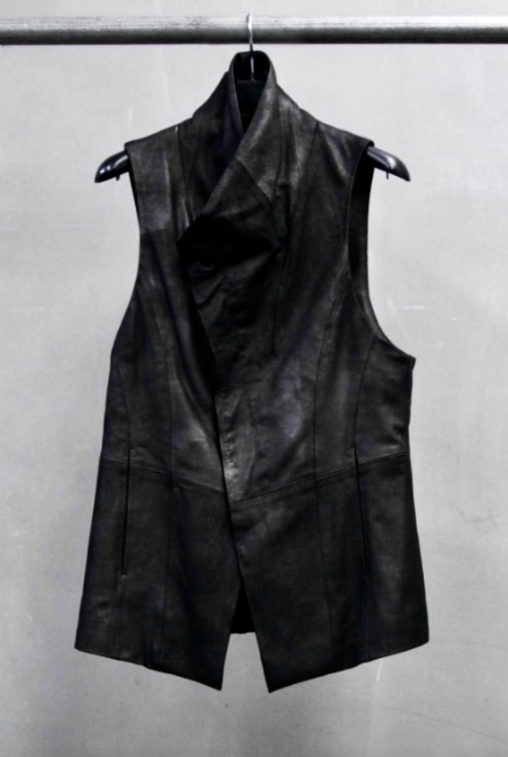 Julius_7 Distressed Lamb Leather Vest