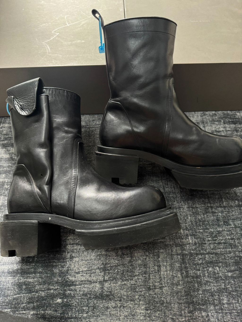 Rick Owens Shorts Bogun Chelsea Pocket Boots