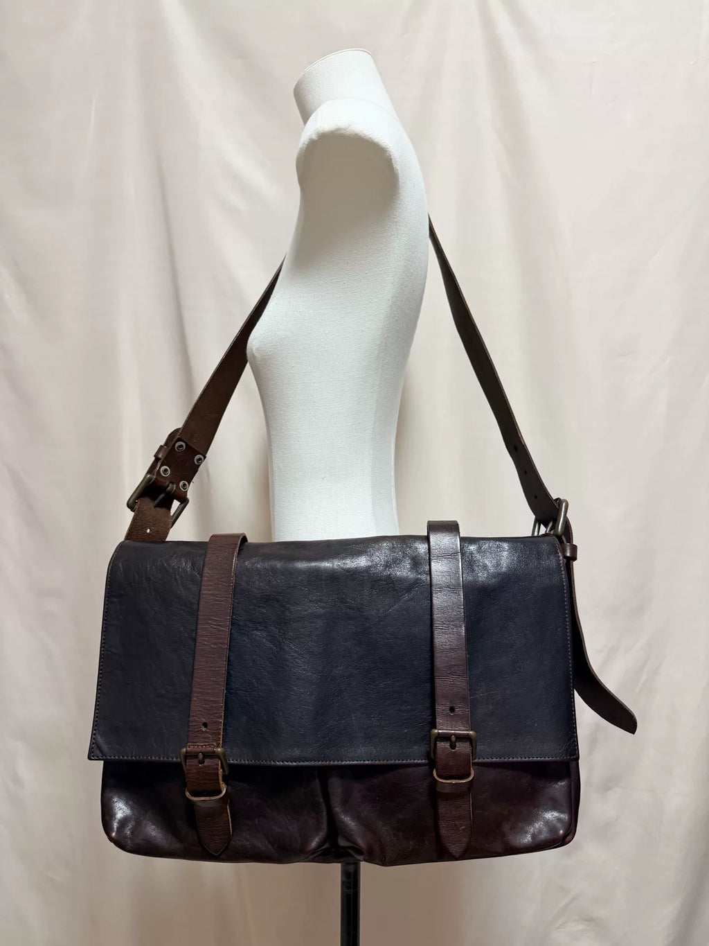 Dries van Noten Crossbody Shoulder Leather Messenger Bag