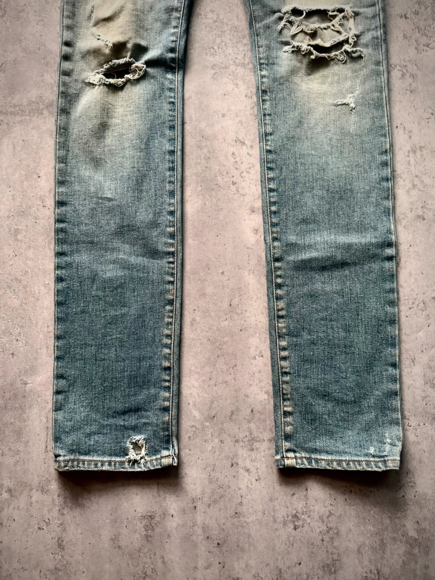 Saint Laurent Paris 16AW D02 Light Wash Distressed Ripped Denim Blue Jeans by Hedi Slimane