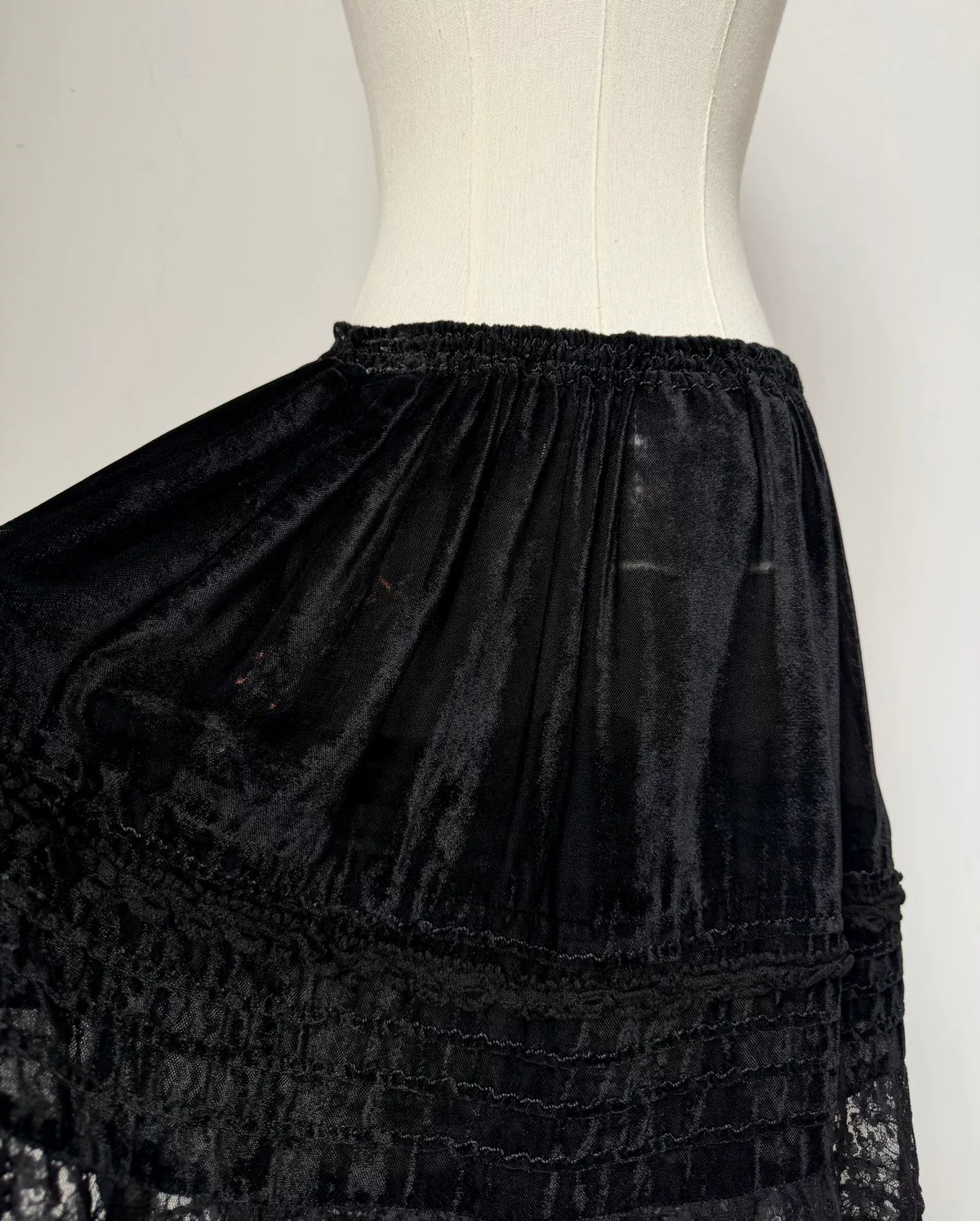 Comme Des Garcons Midi Skirt