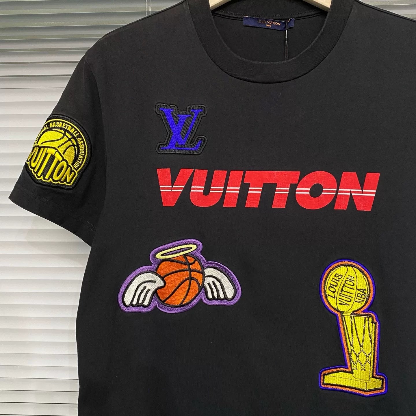 Louis Vuitton Short Sleeve Nba Print Logo Embroidered Black Shirt