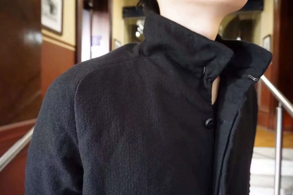 layer-0 W.H Black H-Shape Triple-Layer Wool Coat