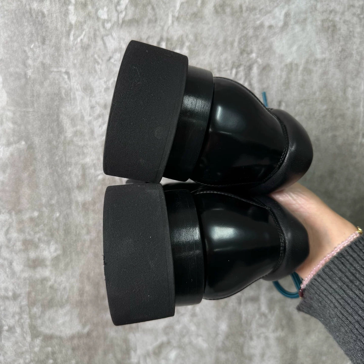 Bottega Veneta Low-Top Hiking Derby Shoes