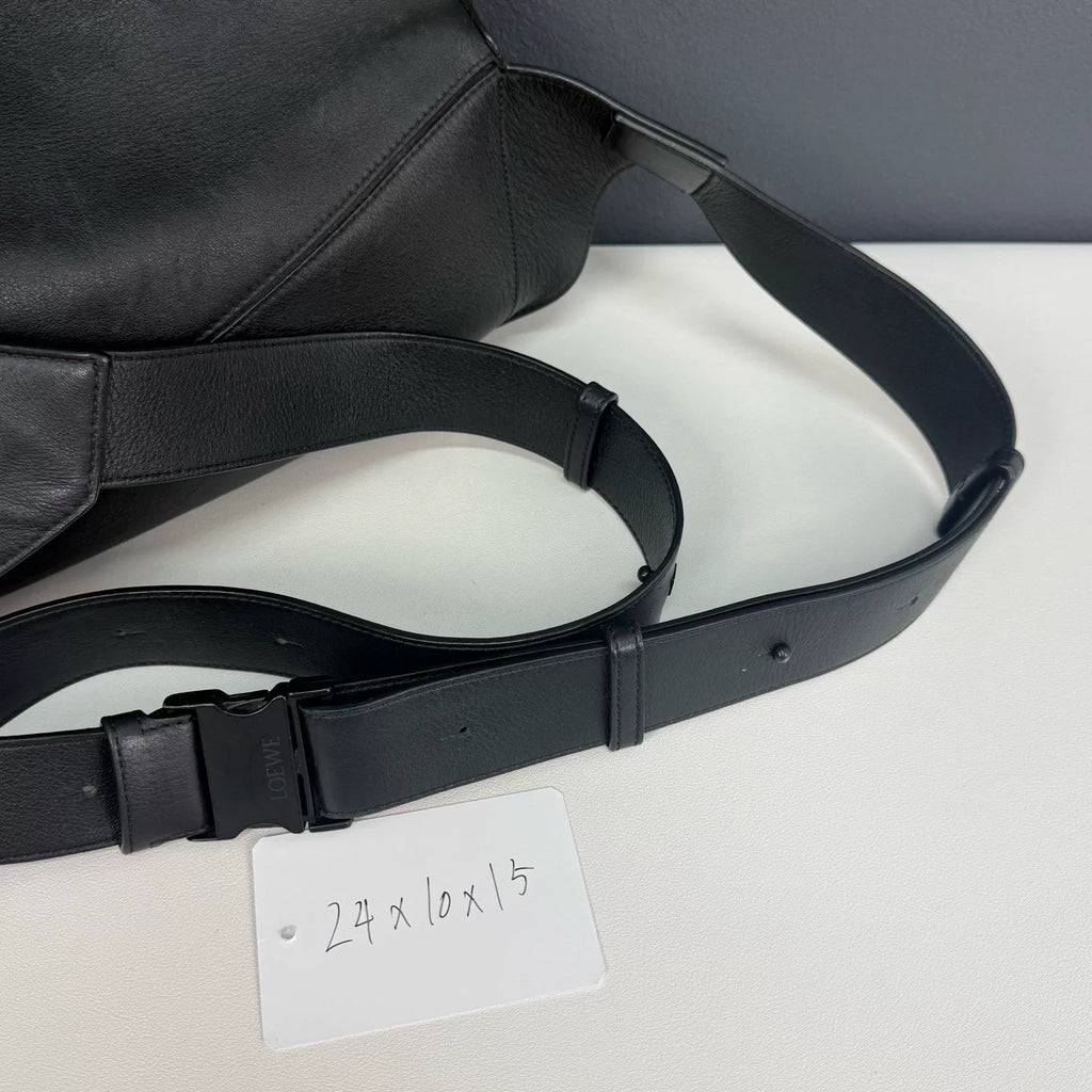 Loewe Puzzle Graffiti Bag