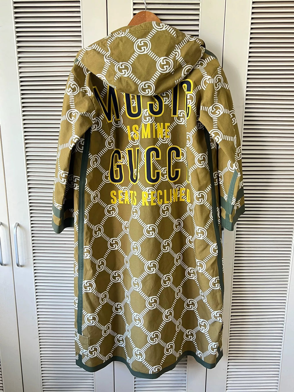 Gucci MUSIC IS MINE SERIS RECLINED Coat