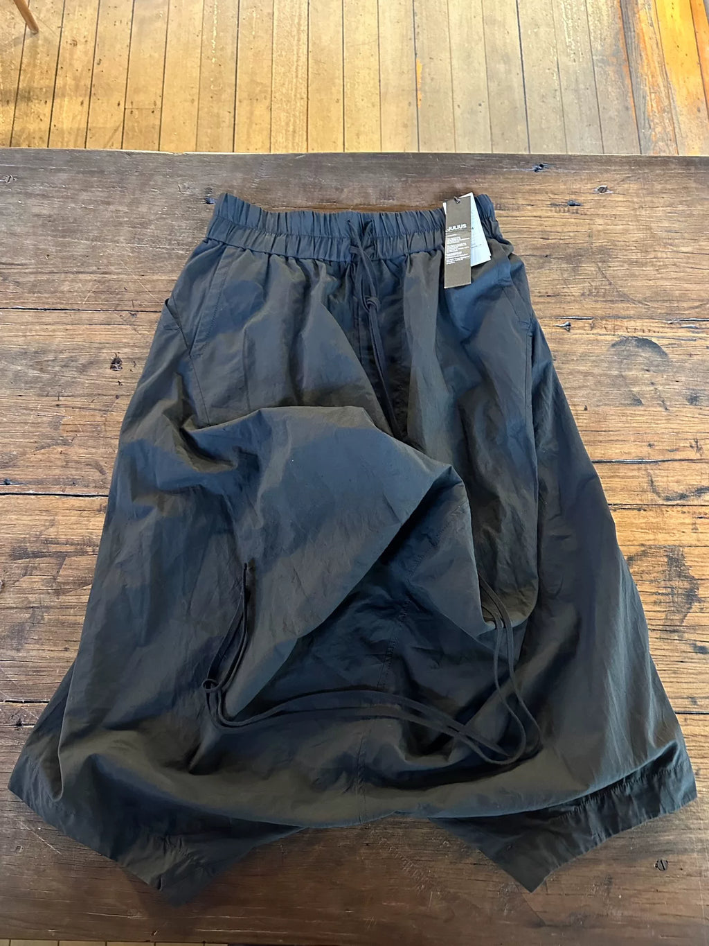Julius SS16 Black Cotton Viscose Pants