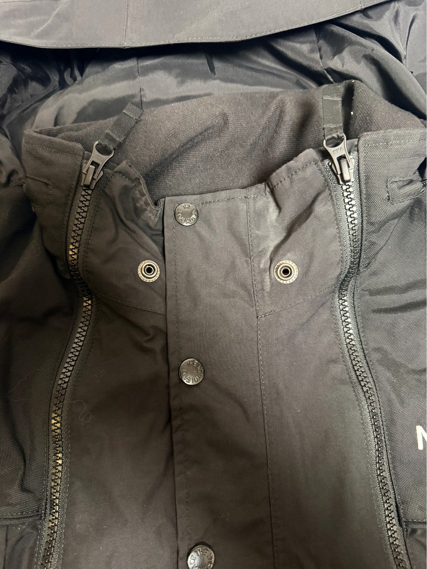 North Face Supreme 16SS Shell Hooded Zip Jacket