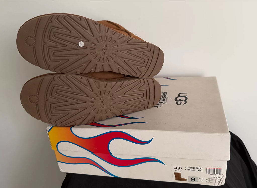 UGG JEREMY SCOTT CLASSIC SHORT CHESTNUT BOOTS