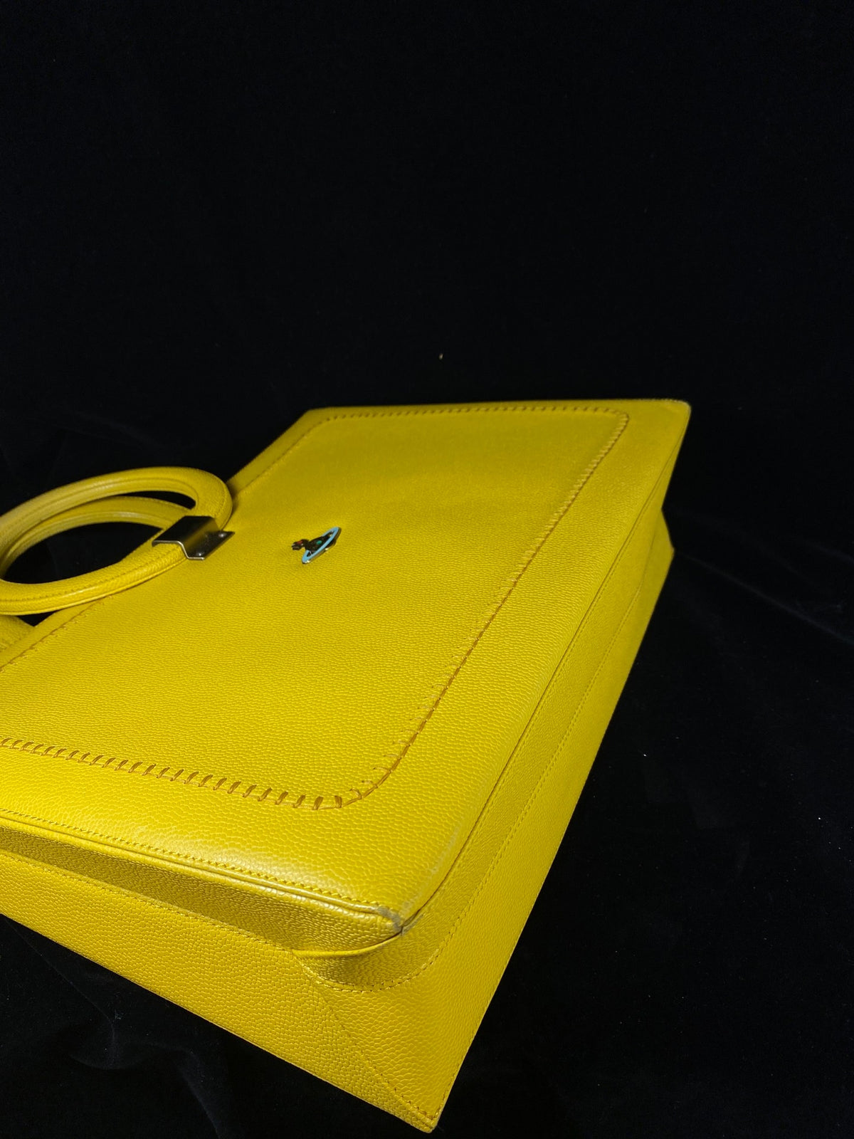 Vivienne Westwood Round Ring Handheld Briefcase