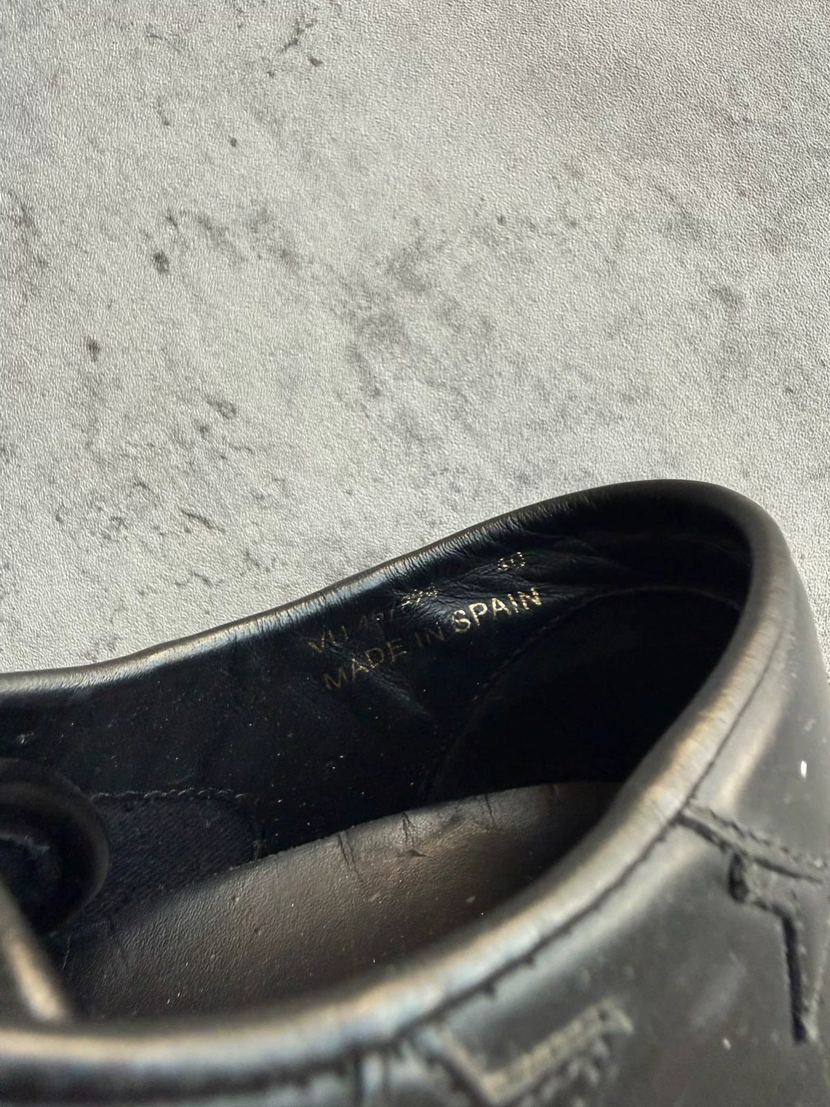 Saint Laurent 16AW Black Star Applique Low-Top Sneakers by Hedi Slimane