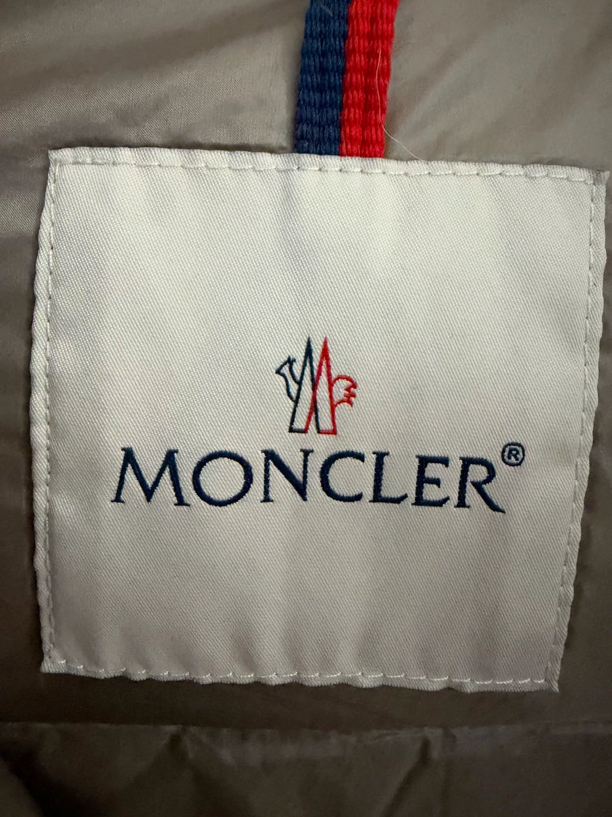Moncler Seritte Grey Hooded Down Jacket