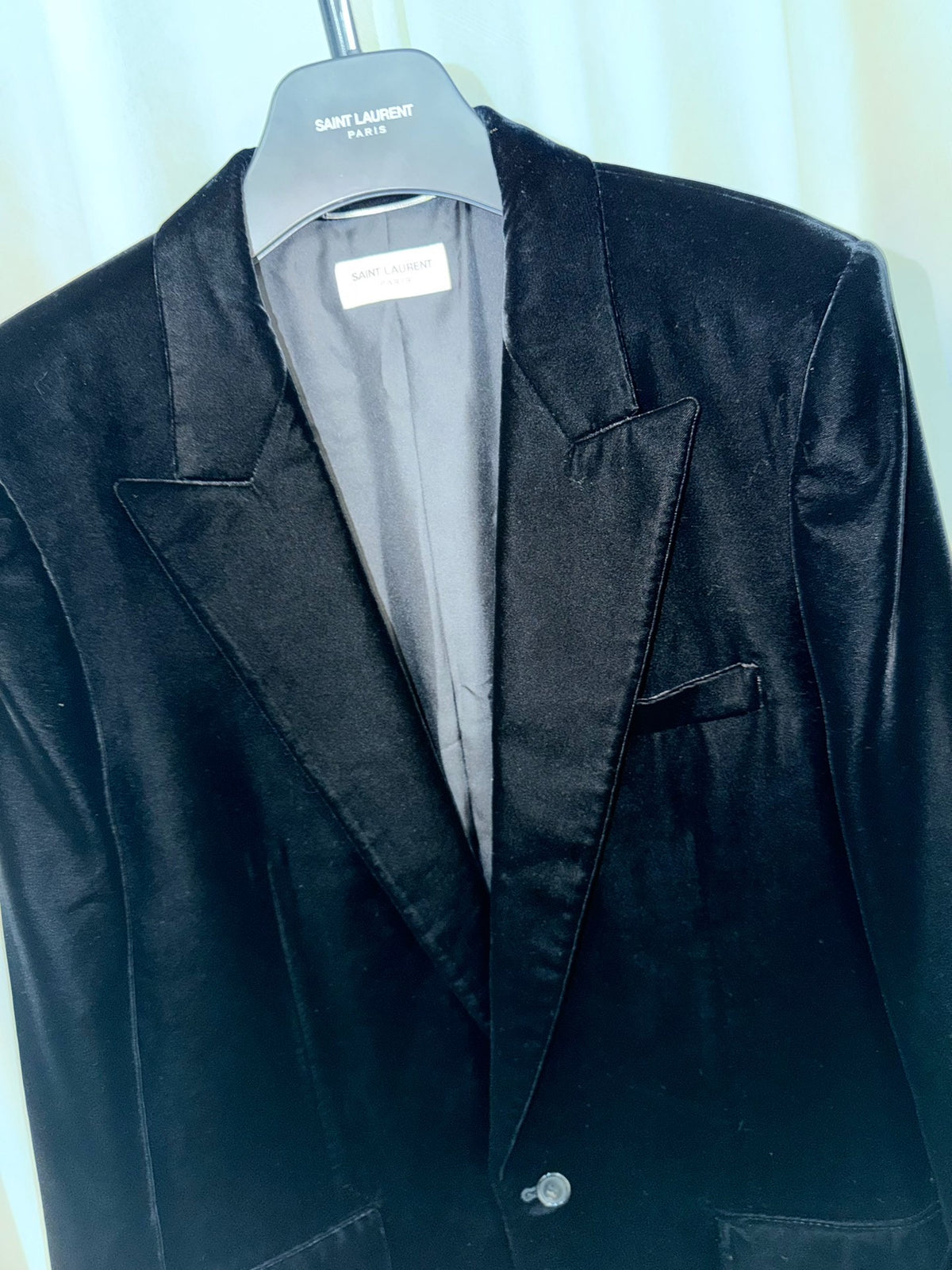 Saint Laurent FW22 Black Velvet Peak-Lapel Blazer