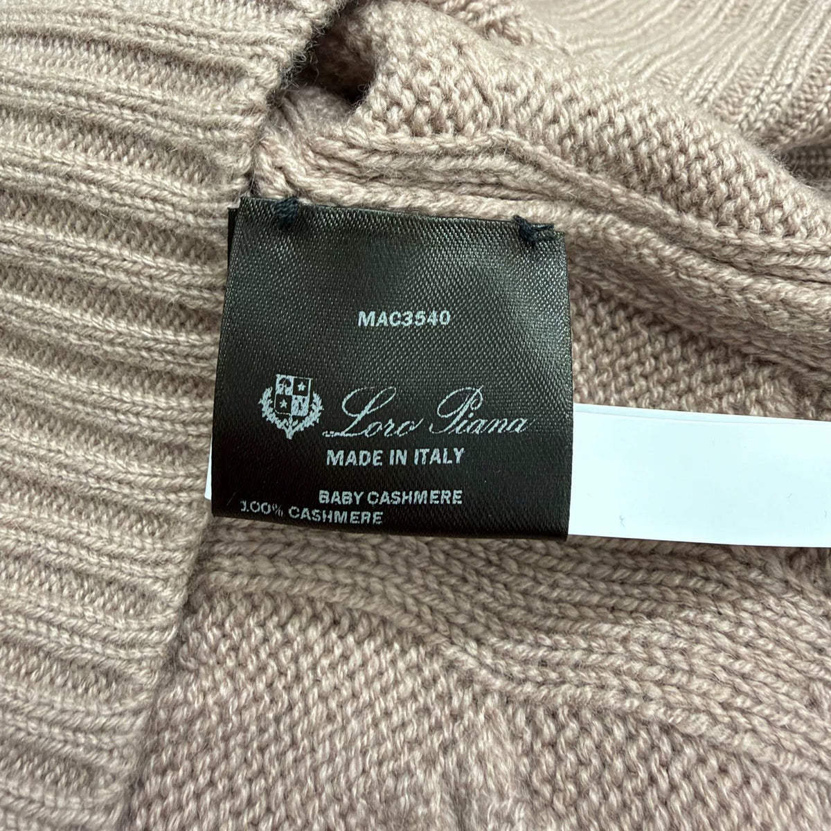 Loro BABYCASHMERE Piana Cashmere Sweater