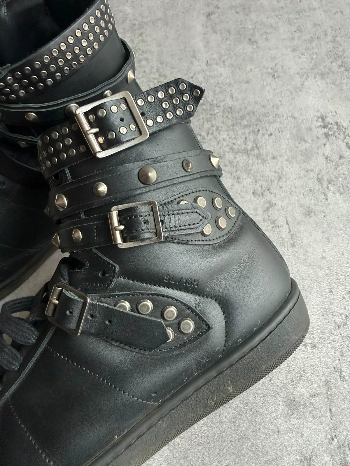 Saint Laurent Paris 14AW SL/16H Black Studded Lace-Up High-Top Sneakers by Hedi Slimane