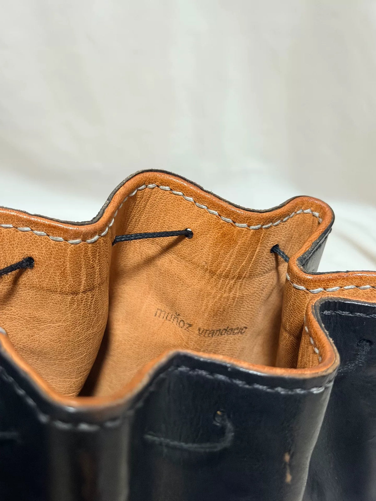 munoz vrandecic Spanish handmade brand leather bag
