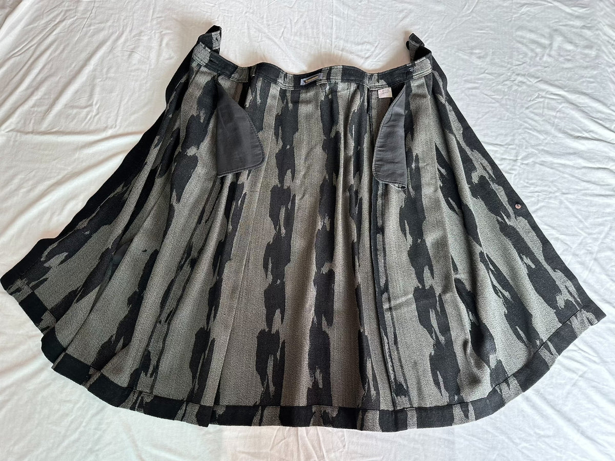 Issey Miyake Midi Wool Skirt