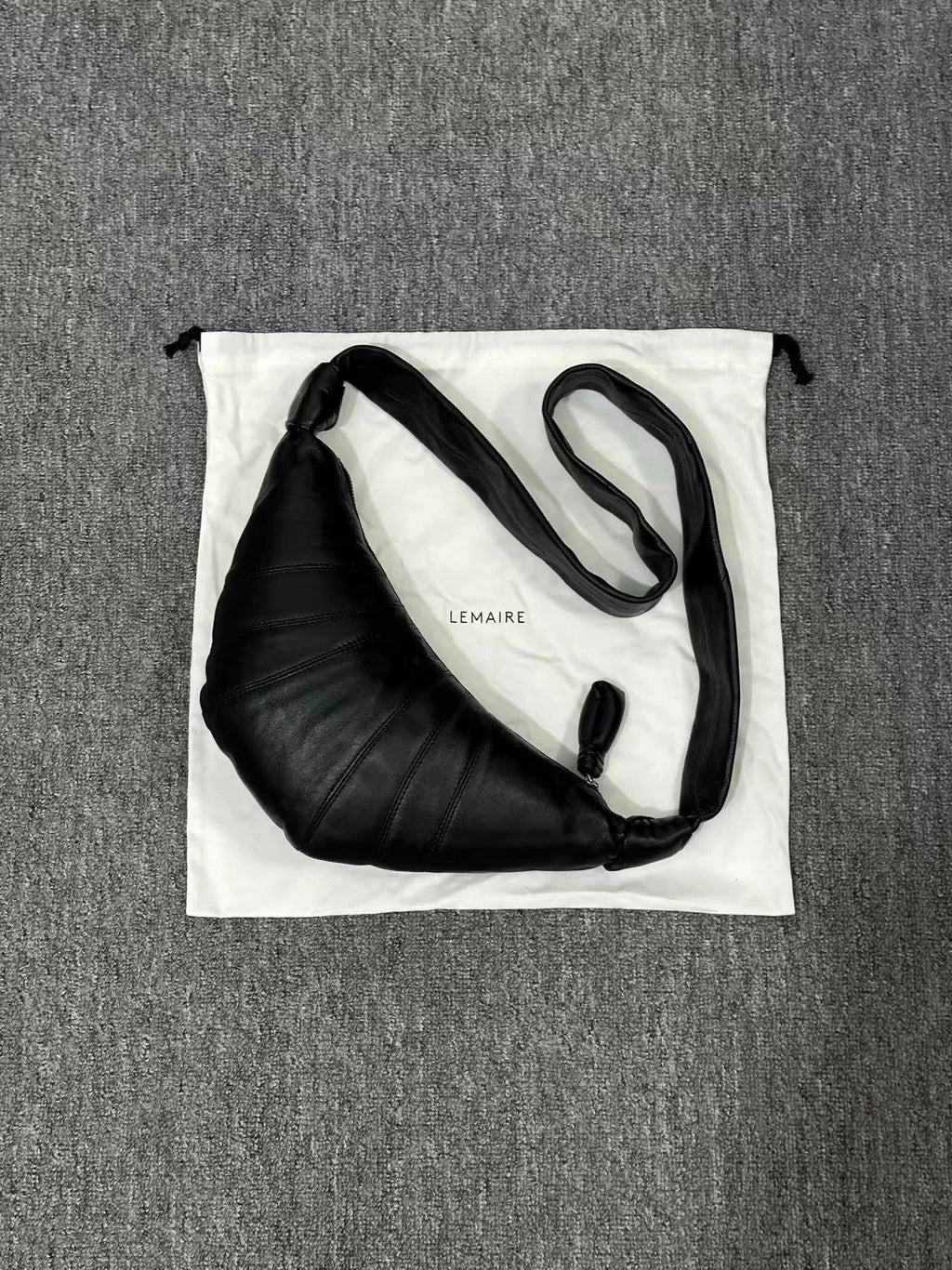 Lemaire Black Sheepskin Croissant 26SS Pocket Bag