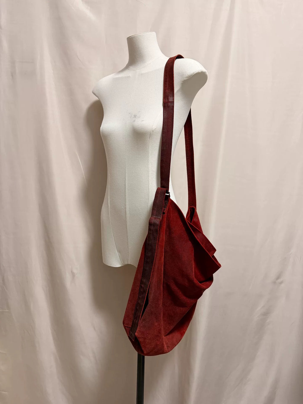 Ann Demeulemeester Red Cracked Shoulder Bag Crossbody Bag