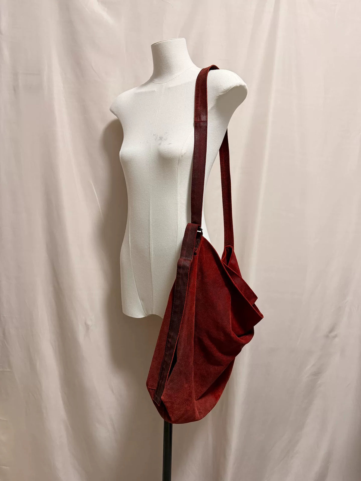 Ann Demeulemeester Red Cracked Shoulder Bag Crossbody Bag