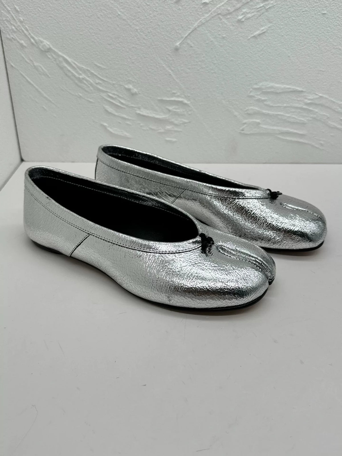 Maison Margiela Silver Cracked Calfskin Tabi Flats
