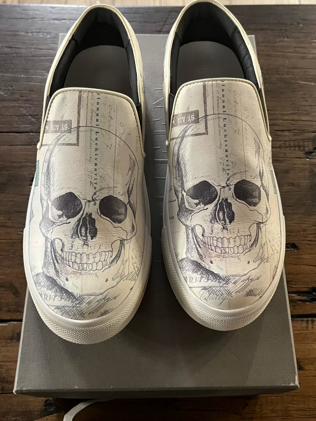 Alexander McQueen SS17 White Skull Print Leather Loafers