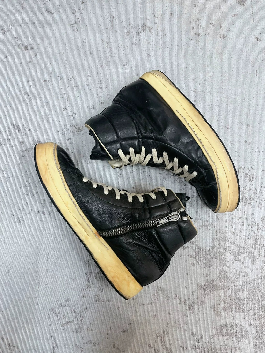 RICK OWENS GEOBASKET SNEAKER Black & White