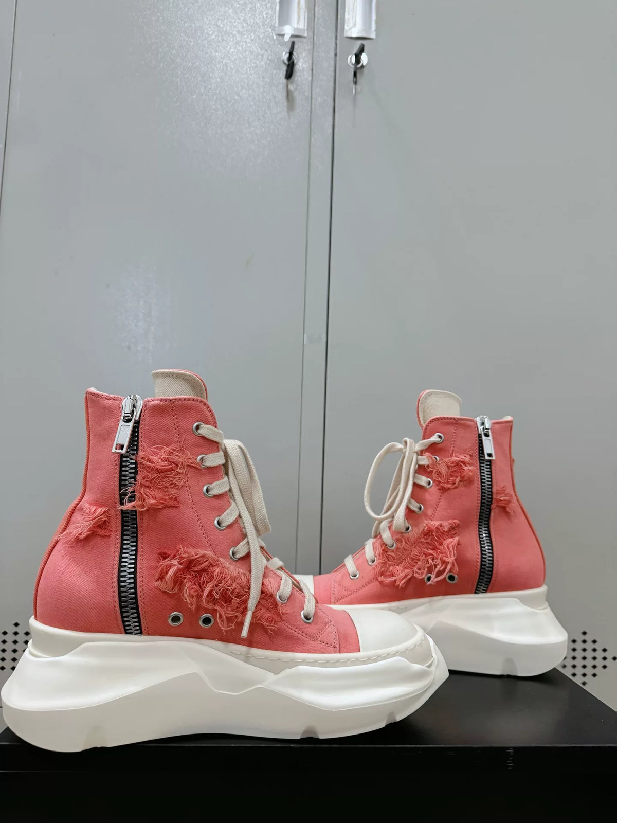 Rick Owens Dirty Pink Tank Sole Large Converse Sneakers