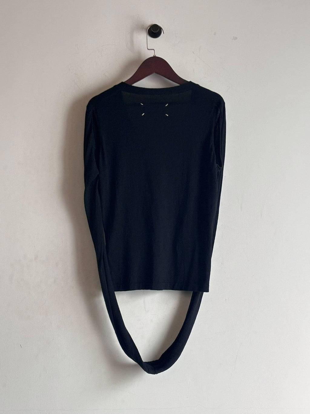 Maison Martin Margiela｜AW2005 Long-sleeved V-neck Knitwear