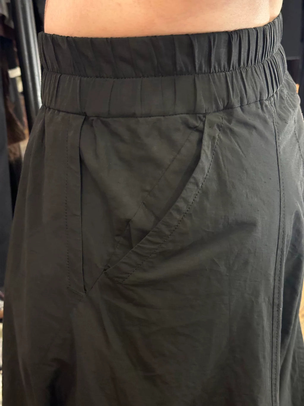 Julius SS16 Black Cotton Viscose Pants