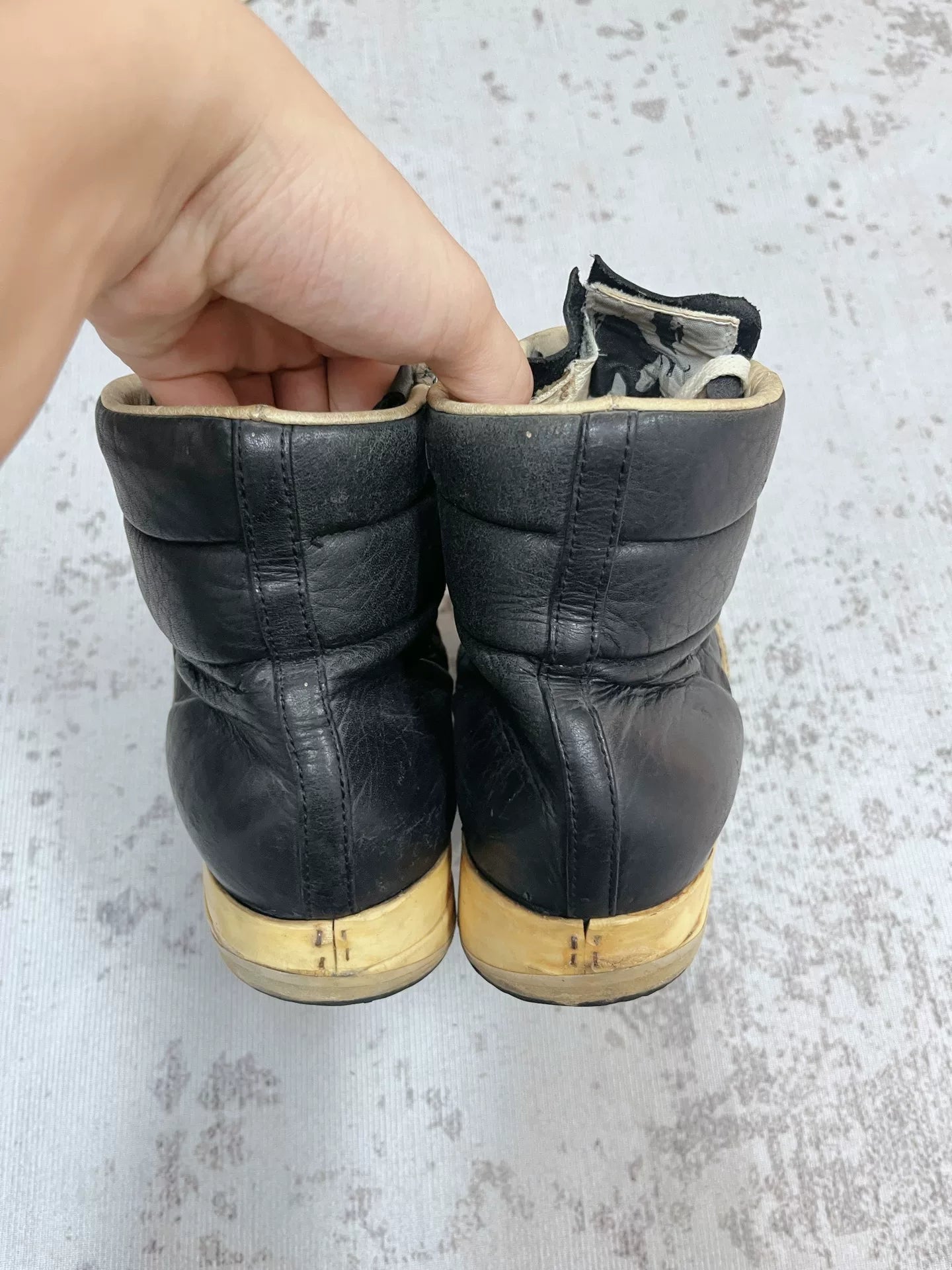 RICK OWENS GEOBASKET SNEAKER Black & White