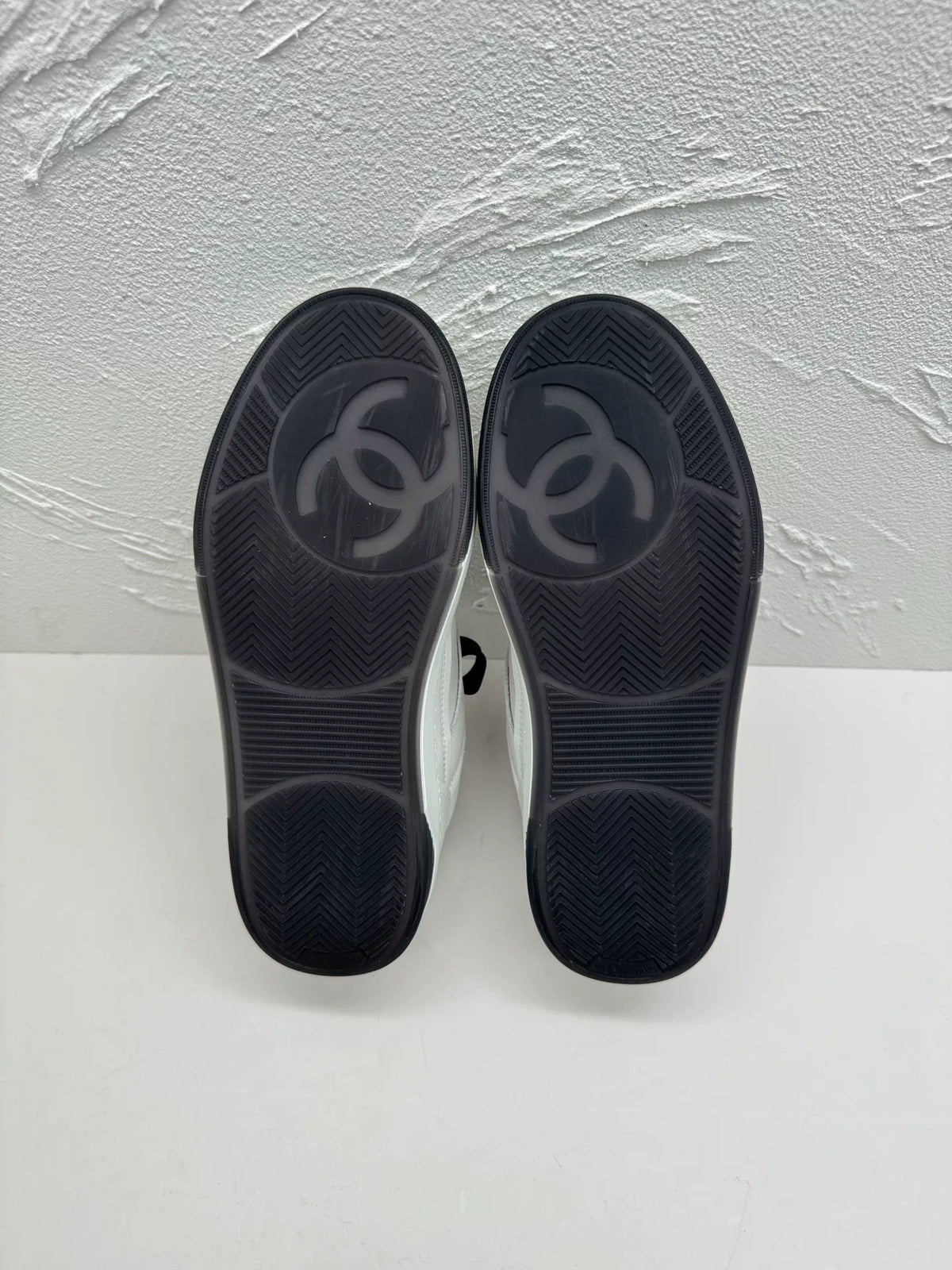 Chanel Black & White Double C Logo Low-Top Sneakers