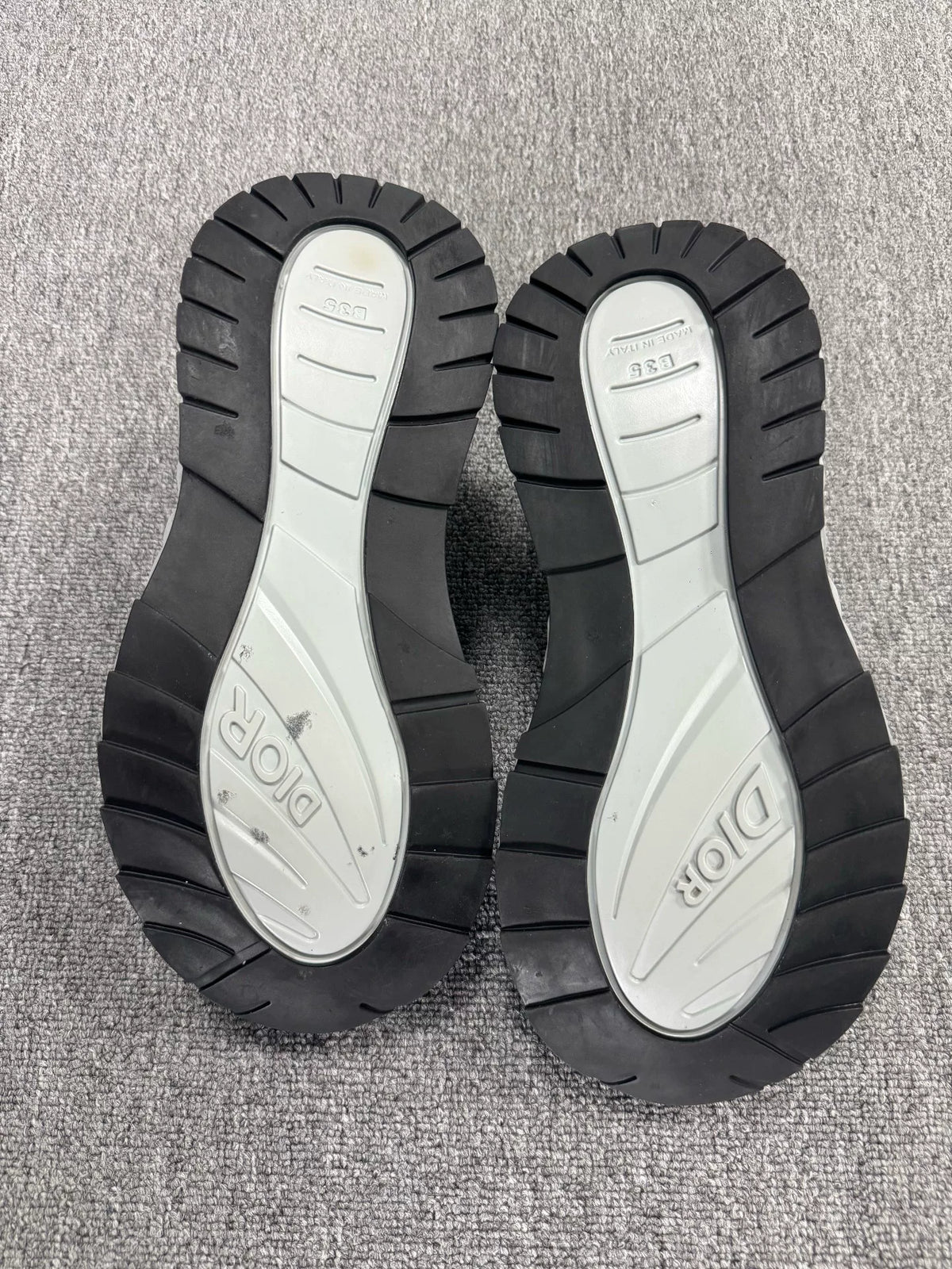 Dior B35 NXXT Grey Sneakers