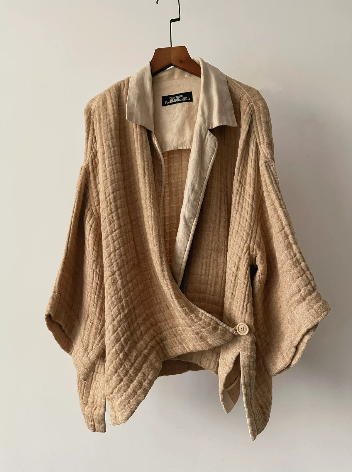 Issey Miyake 1991 Permanente line Top
