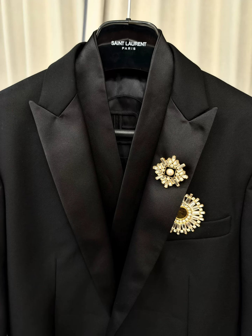 Balmain FW22 Sword Collar One‑Button Pin‑Decorated Satin Peak-Lapel Wool Blazer